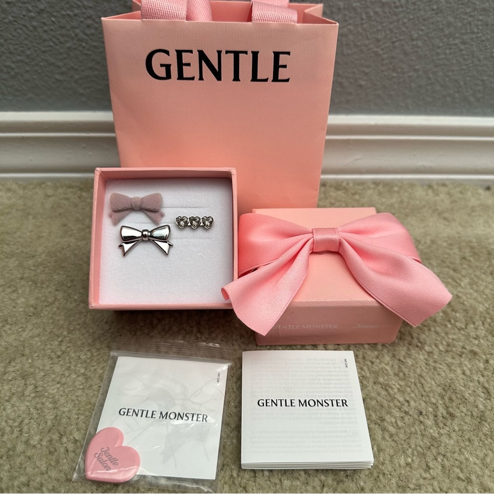 Gentle Monster x Jentle Salon Jennie Sunglass Charms - Aile.G, Jem, Aile.M
